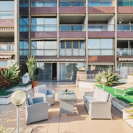 I Giardini Del Sole Con Piscina By Wonderful Italy Apartment